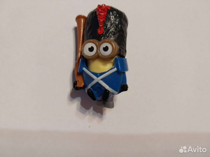 Миньоны из макдональдса