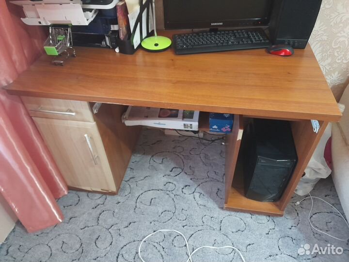 Компьютерный стол бу