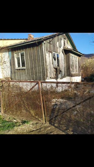 Дом 38,5 м² на участке 7,5 сот.