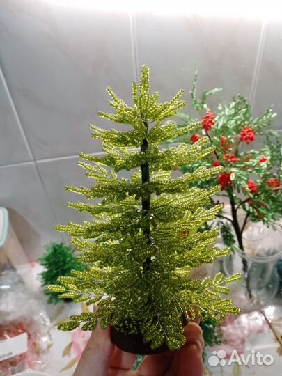 Ëлочка из бисера