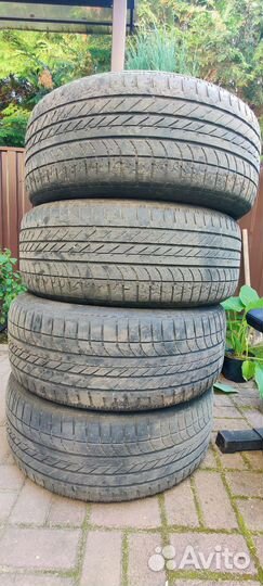 Goodyear Eagle F1 A/S-C 275/45 R21