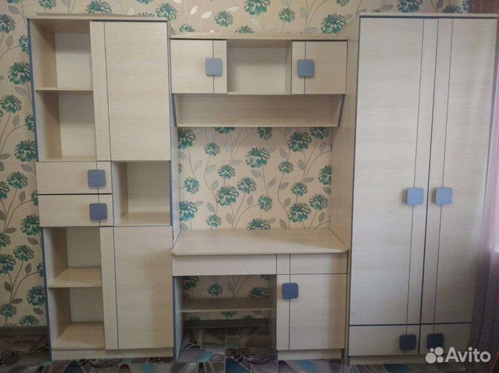 Стенка для школьника