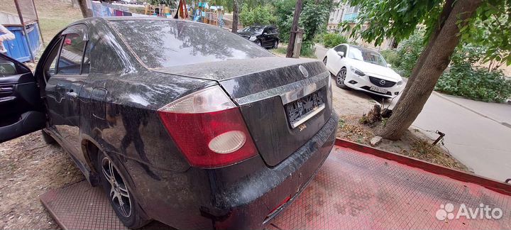 Джили вижн vision крышка багажника