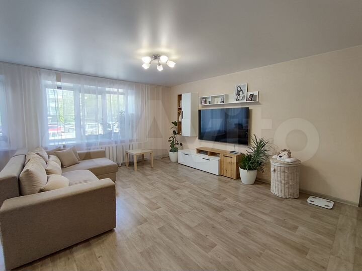 Аукцион: 4-к. квартира, 82 м², 1/9 эт.