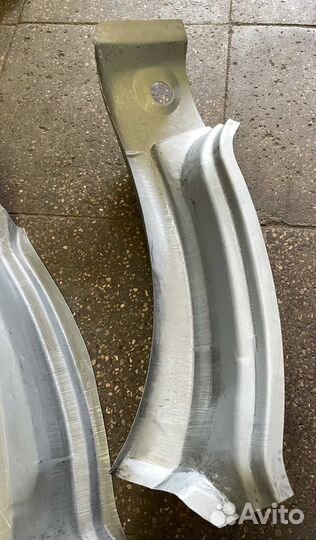 Арка передняя правая Mercedes-Benz Vito W638 (Polc