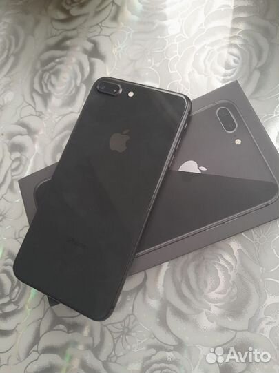 iPhone 8 Plus, 256 ГБ