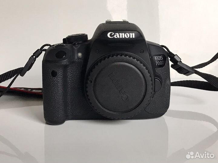 Canon 700d body, 18мп, сенсорный экран