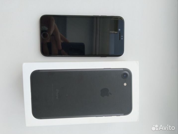 iPhone 7, 128 ГБ