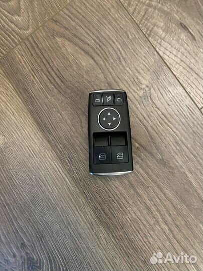 Блок управления стеклоподъемниками Mercedes W204