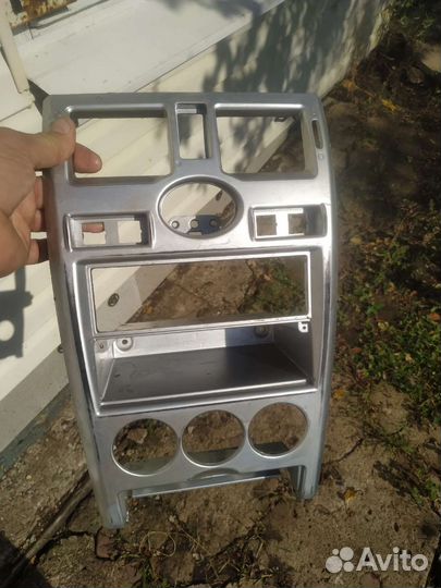 Консоль на приору