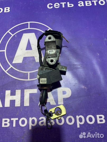 Замок зажигания Toyota Avensis Т25 1AZ-FSE 2006