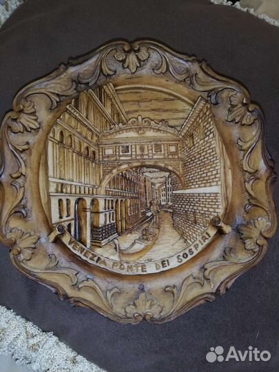 Декоративная тарелка настенная