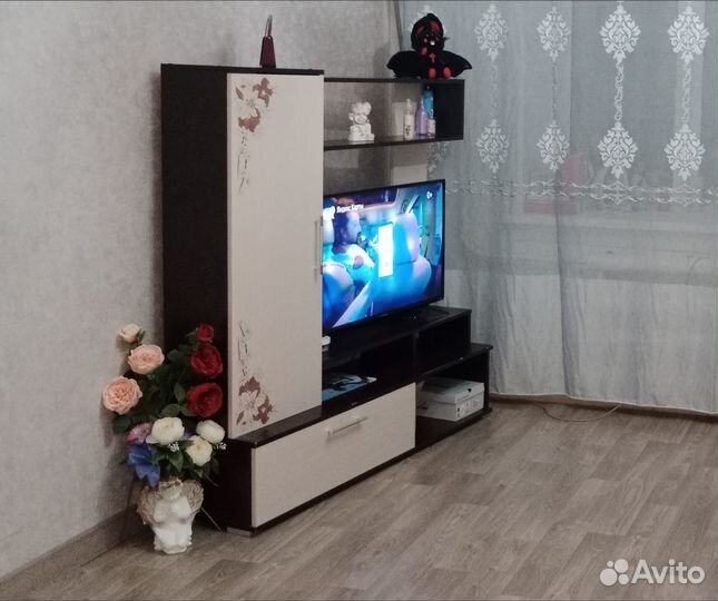 Стенка горка в гостиную бу