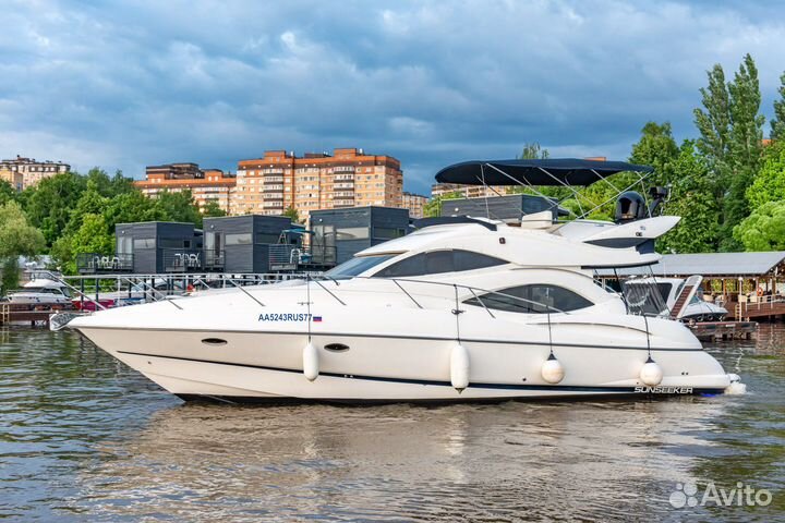 Аренда яхты Sunseeker в Москве (11 гостей)