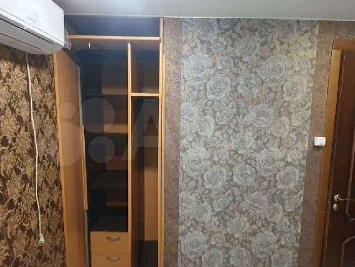 Комната 12 м² в 1-к., 1/2 эт.