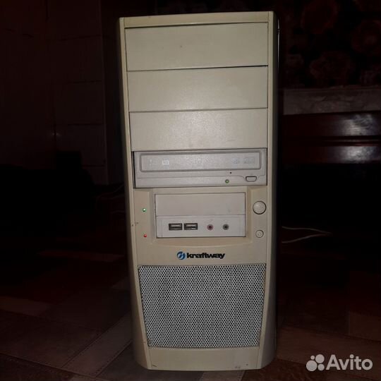Компьютер
