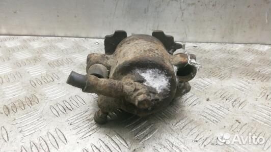 Суппорт тормозной передний правый skoda octavia A5