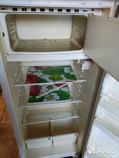 Холодильник Полюс 10
