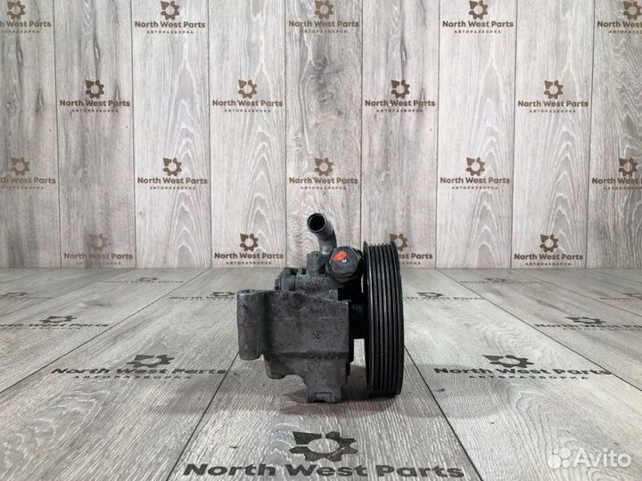 Насос гидроусилителя Audi Q7 (4L) внедорожник ctwa