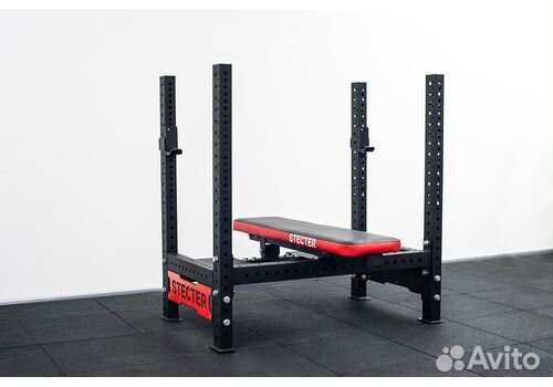 Стойки с горизонтальной скамьей для жима лежа
