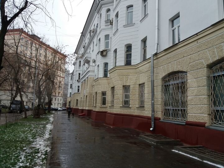 Комната 18,9 м² в 4-к., 2/5 эт.