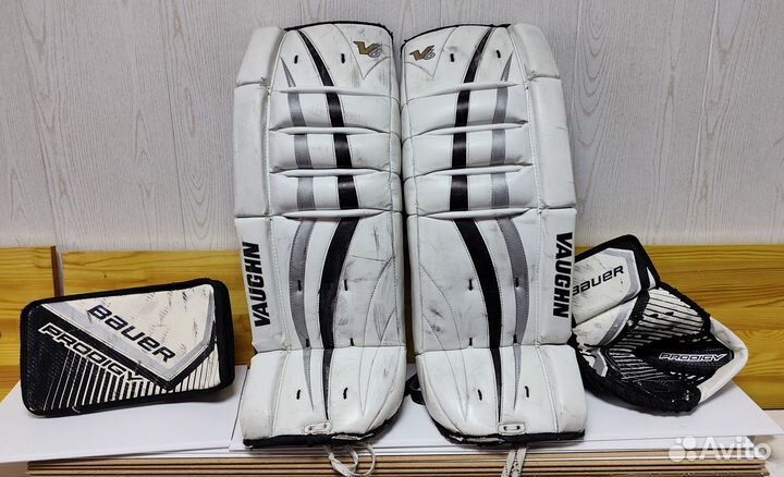 Хоккейная вратарская форма