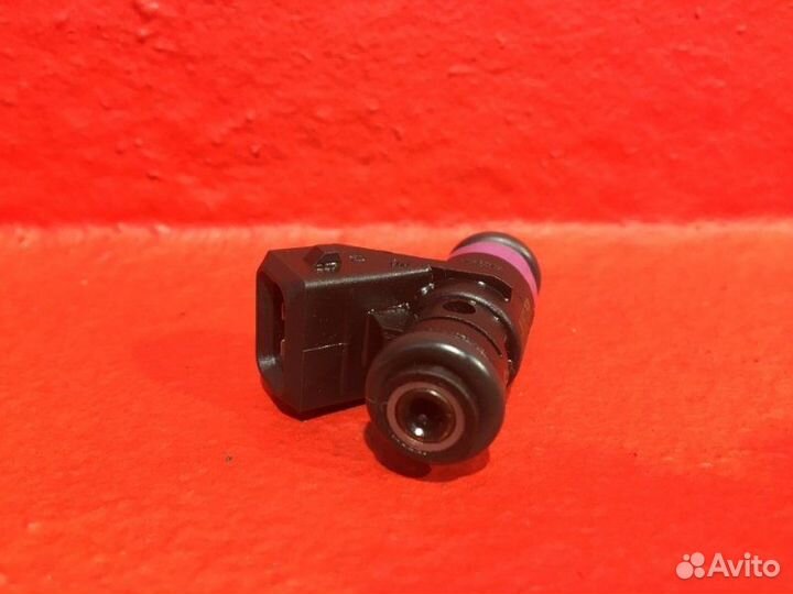 Форсунка Renault Scenic 2 K4M813 2005