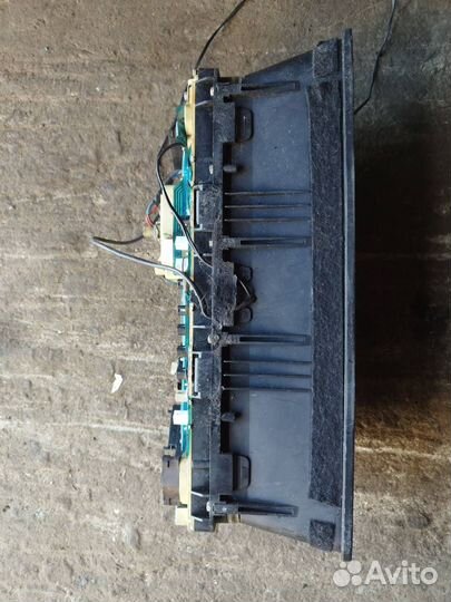 Панель приборов (щиток) Audi 100 С3 445 1986