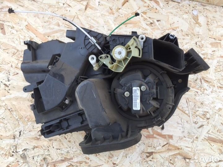 Корпус печки Renault Logan седан K7MF710 2006