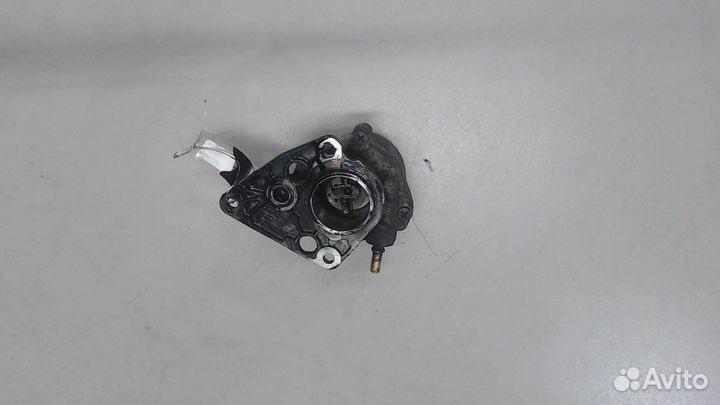 Насос вакуумный Peugeot Partner, 2006