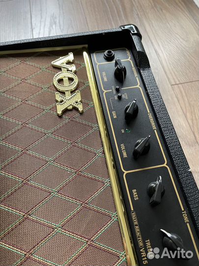 Комик гитарный VOX VR15 - 30W