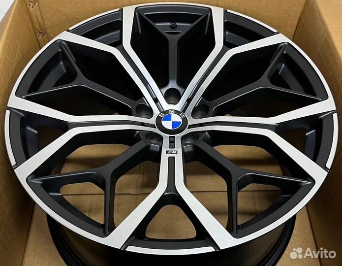 Зимние колеса на BMW X5 X6 X7 R21 кованые и шипов