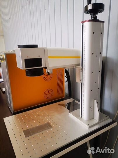 Лазерный маркер по металлу