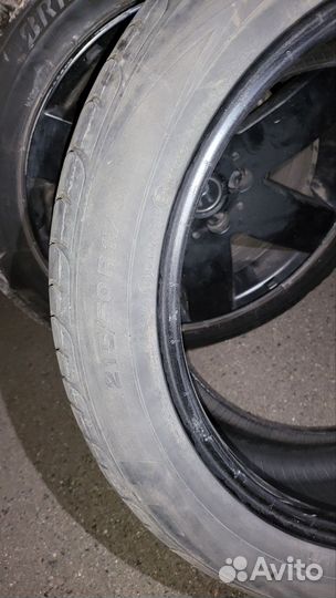 Viatti Strada Asimmetrico 215/50 R17