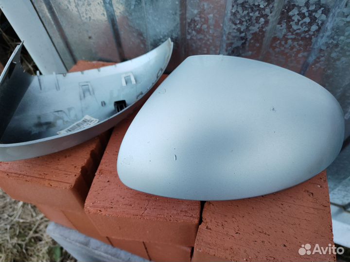 Крышки зеркал Тигуан 1