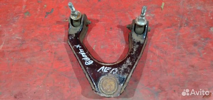 Хонда аккорд 4 рычаг передний левый верхний