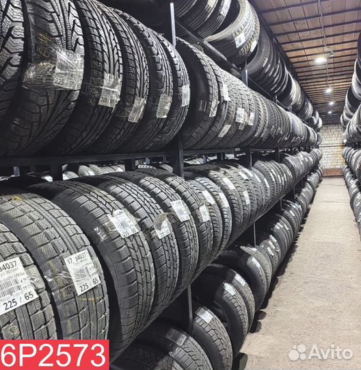 Formula Ice 205/60 R16 94P