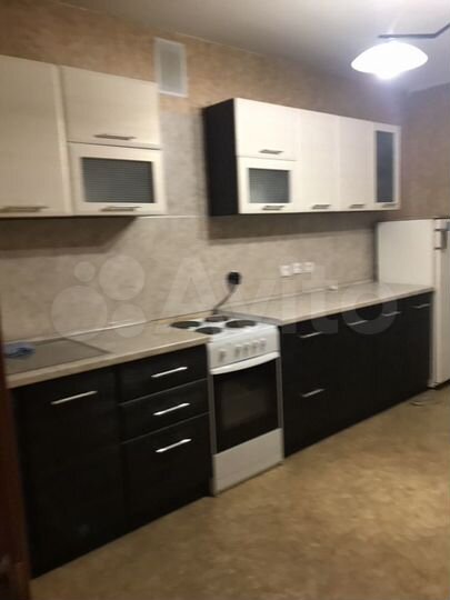 1-к. квартира, 43 м², 4/10 эт.