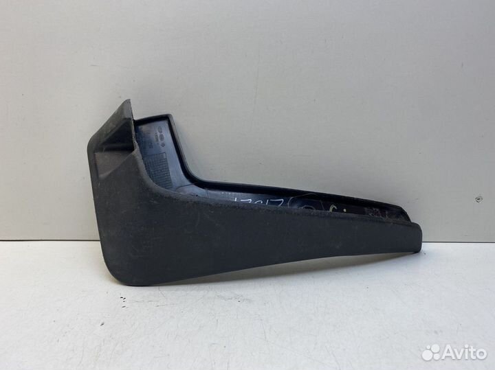 Брызговик задний правый Kia Sportage 2016+