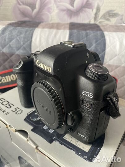 Фотоаппарат canon 5D mark ii
