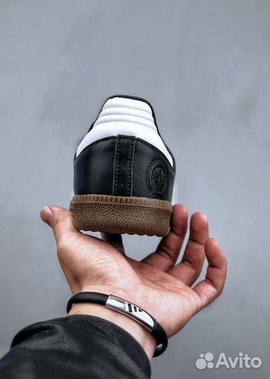 Adidas clover samba OG