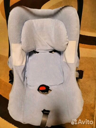 Автокресло 0+(Britax Romer модельBaby Safe с базой