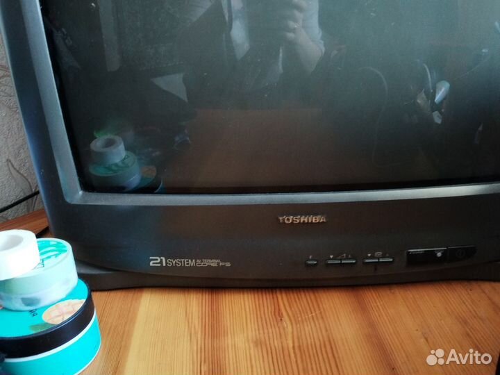 Телевизор на запчасти