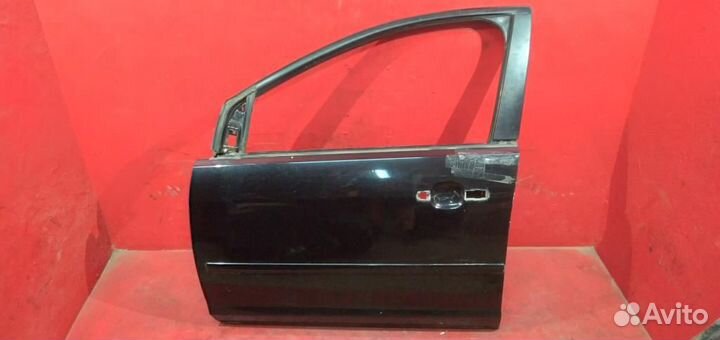 Форд фокус 2 дверь передняя левая черная 05-08