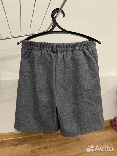 Шорты женские теплые 42-44, бермуды