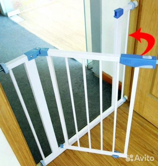 Перегородка с системой автоблокировки