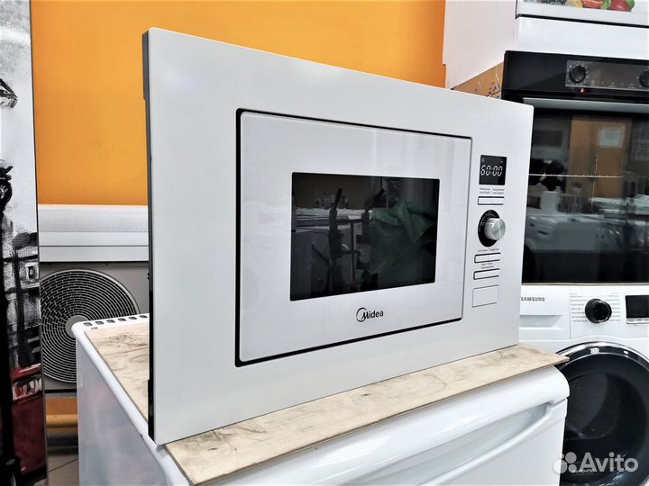 Микроволновая печь встраиваемая новая Midea