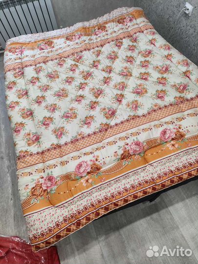 Одеяло овечья шерсть 2х спальное новое 170- 205