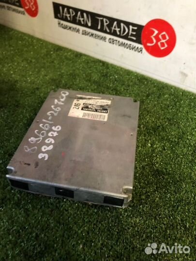 Блок EFI Toyota Granvia KCH10W 1KZ-TE