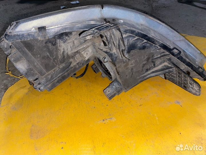 Фара передняя левая Ssangyong Rexton 2.3 2007